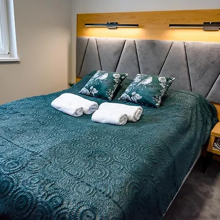 Aparthotel Wojcik - *