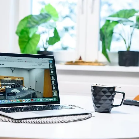 Wojcik - アパートホテル 3*